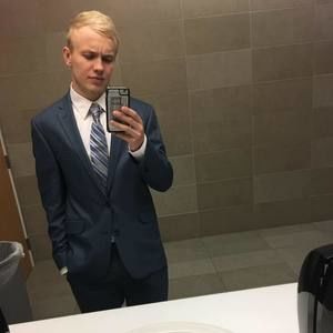 Meet your Posher, Bryce